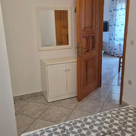 Theoni Kastraki Naxos