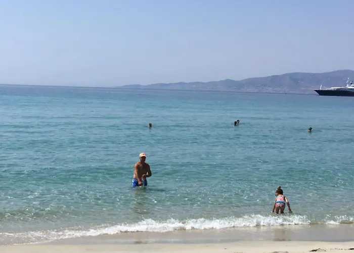 Theoni Kastraki Naxos Kastrákion